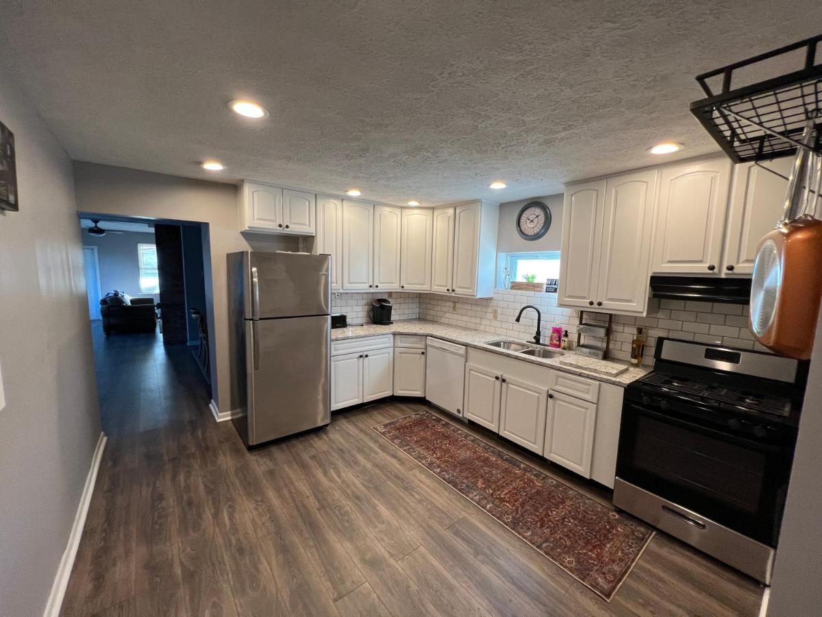 **Stylish Pet Friendly 3 Bedroom House** Cleveland Exterior foto