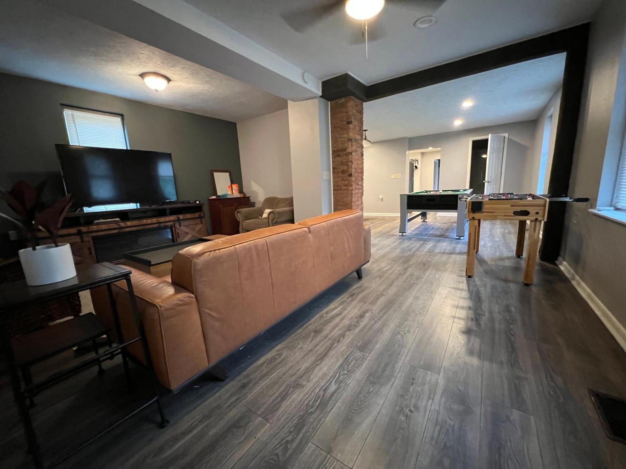 **Stylish Pet Friendly 3 Bedroom House** Cleveland Exterior foto